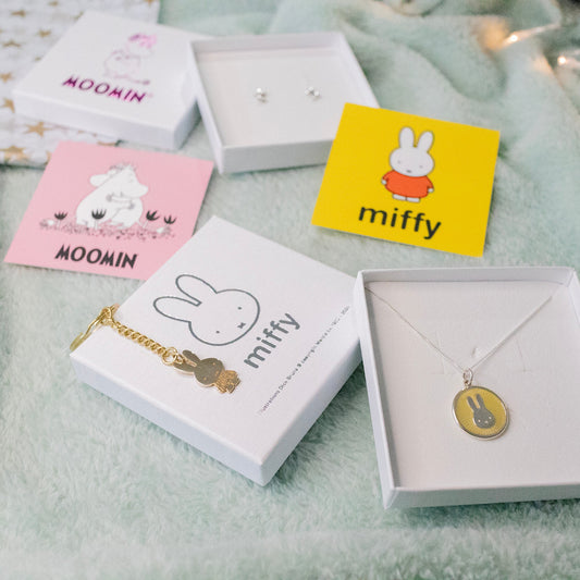 Handmade Miffy jewellery gifts including charm bracelets and enamel earrings – perfect for fans of Dick Bruna’s beloved bunny.