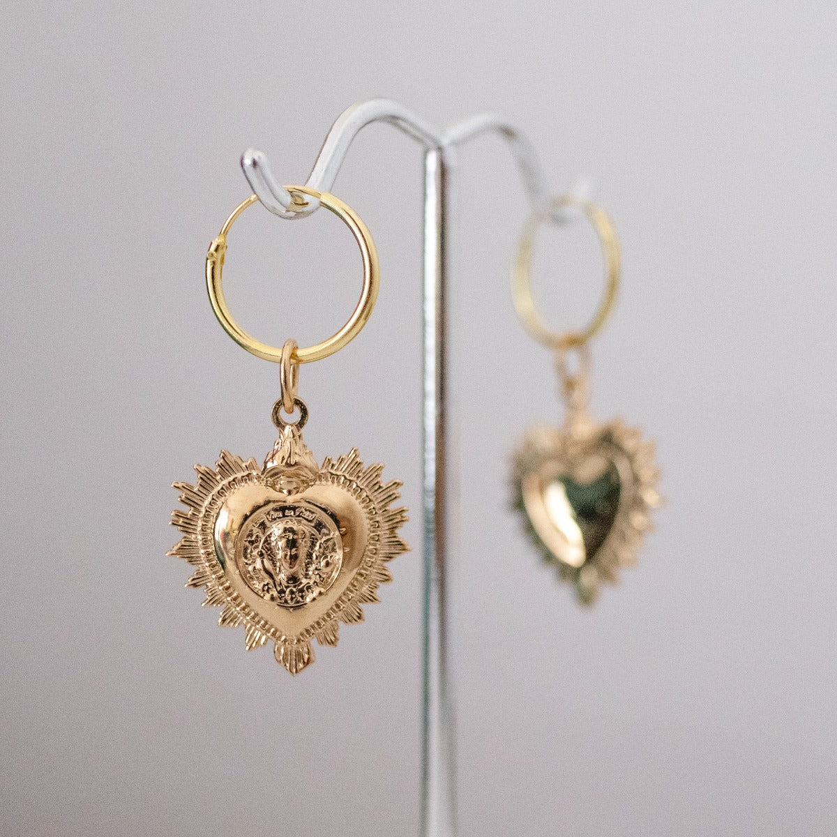 Frida Kahlo Viva La Vida Heart Hoop Drop Earrings in 18ct Gold Vermeil with floral and bird motifs.