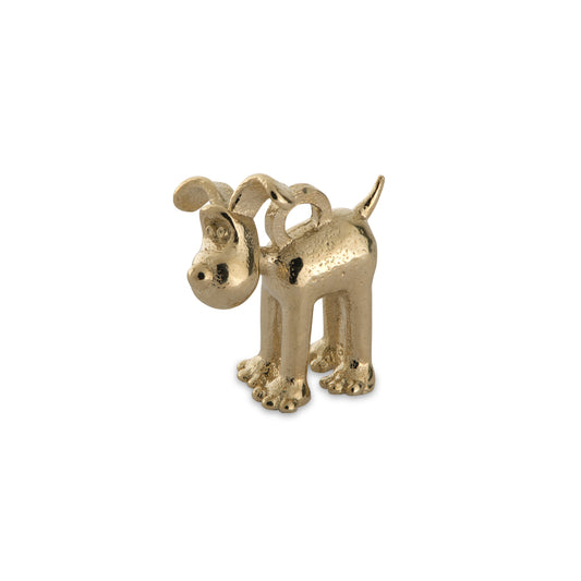 Standing Gromit Charm in 18ct gold vermeil, featuring intricate details. Officially licensed with jump ring or clip-on fixing options.