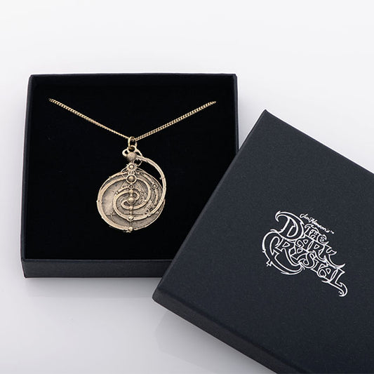 Large brass Mystic Spiral Constellation Mandala Necklace inspired by Jim Henson’s The Dark Crystal. A detailed tribute to the Master Time Spiral, capturing the essence of the film’s mystical universe. Perfect for collectors and fantasy fans.