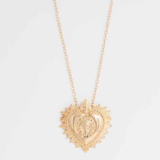 18ct Gold Vermeil Frida Kahlo Viva La Vida Heart Necklace with detailed scalloped edges