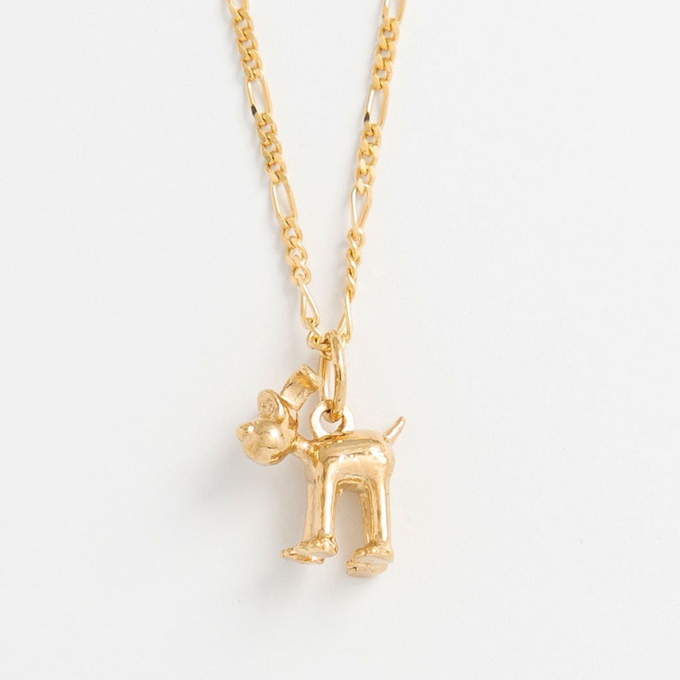 Officially licensed Gromit Necklace in 18ct gold vermeil, featuring intricate details of Gromit’s iconic character. A charming Aardman Animations gift.