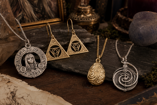 Best The Dark Crystal Jewellery Gifts for Fans of the Fantasy Classic