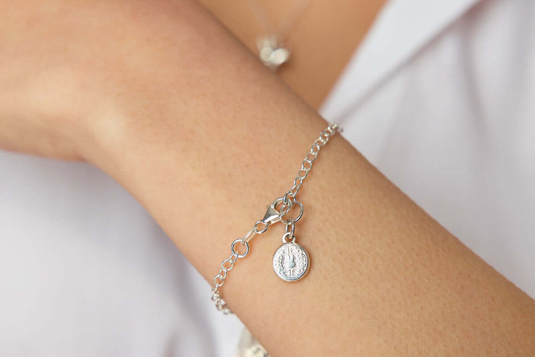 Sterling silver Miffy Mini Coin Bracelet – delicate handmade jewellery inspired by Dick Bruna’s iconic character, a charming way to start the new year.