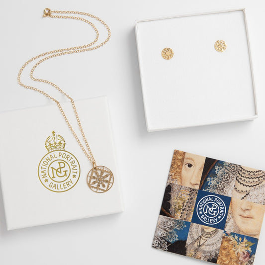 18ct Gold Vermeil Lace Jewellery Gift Set featuring a delicate lace pendant necklace and matching lace stud earrings, inspired by Elizabethan fashion.