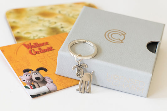 Etched Standing Gromit Key Ring (Sterling Silver)