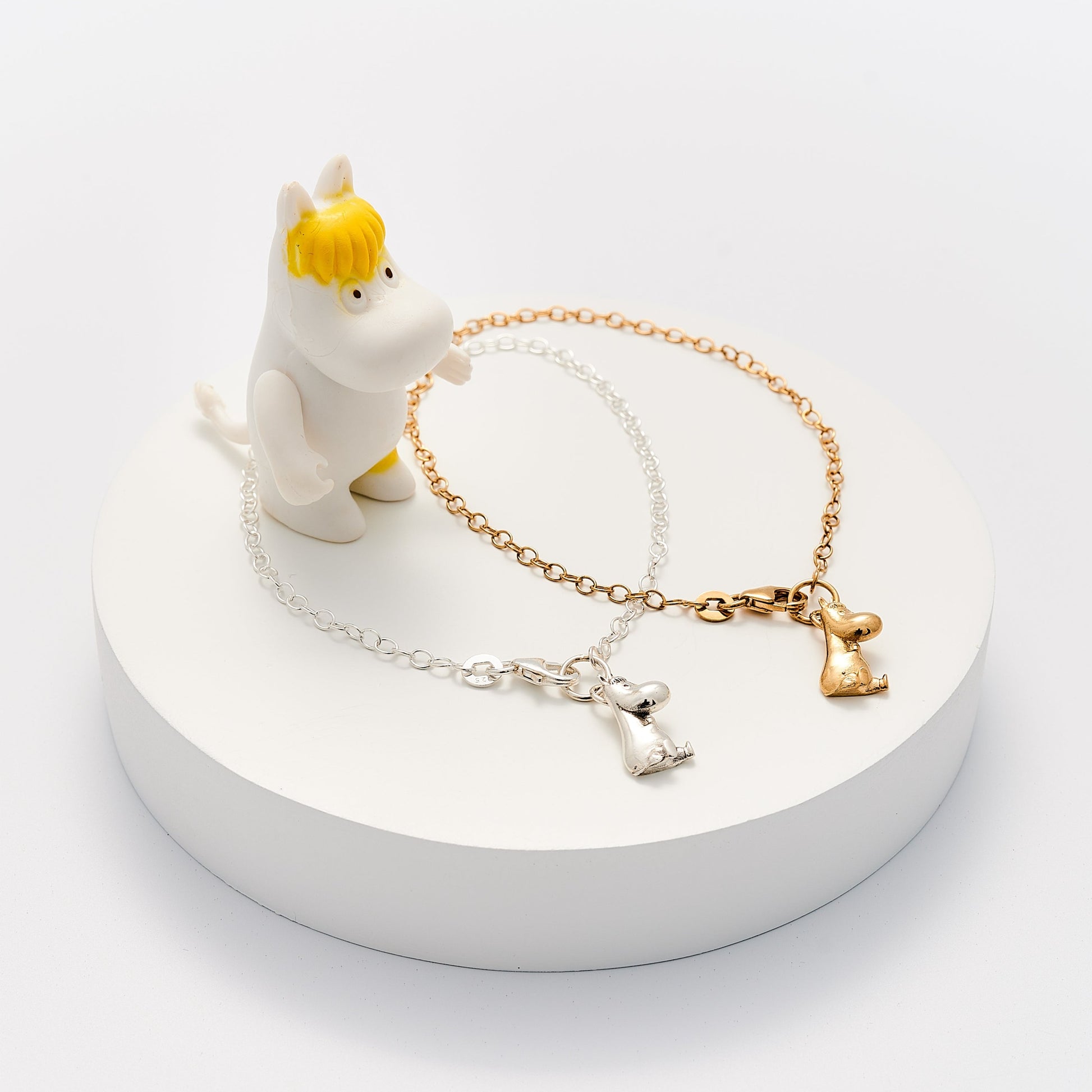 Gold vermeil Snorkmaiden Bracelet, inspired by Tove Jansson’s Moomins. A charming gift for fans or a whimsical addition to your collection.