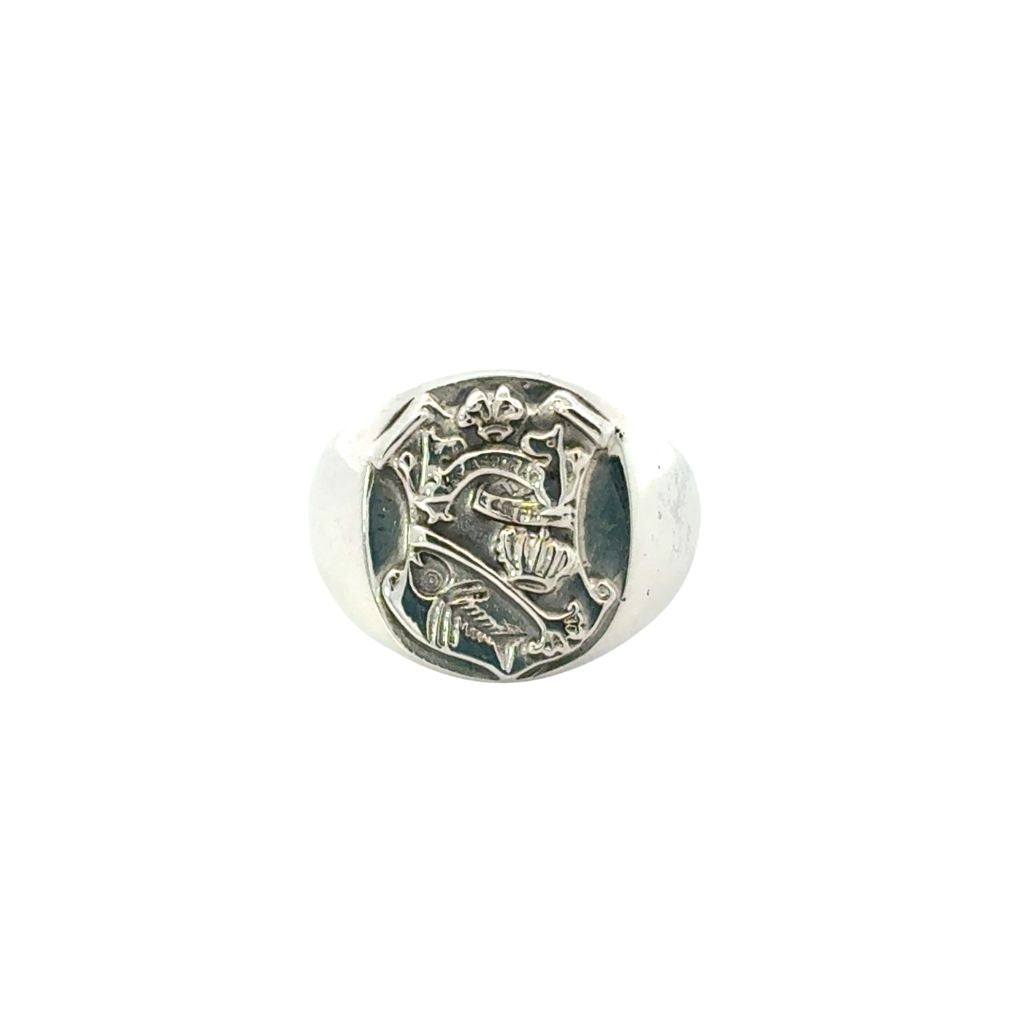 Licensed To Charm sterling silver Moomin Crest signet ring with engraved Moomin characters and Latin motto Per Ardua ad Astra.