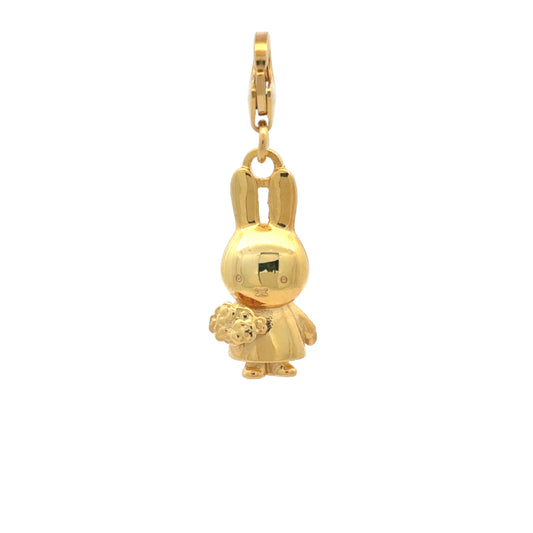 Miffy Holding Flowers clip-on charm in 18ct gold vermeil featuring Miffy carrying a bouquet of flowers with a lobster clasp fastening.