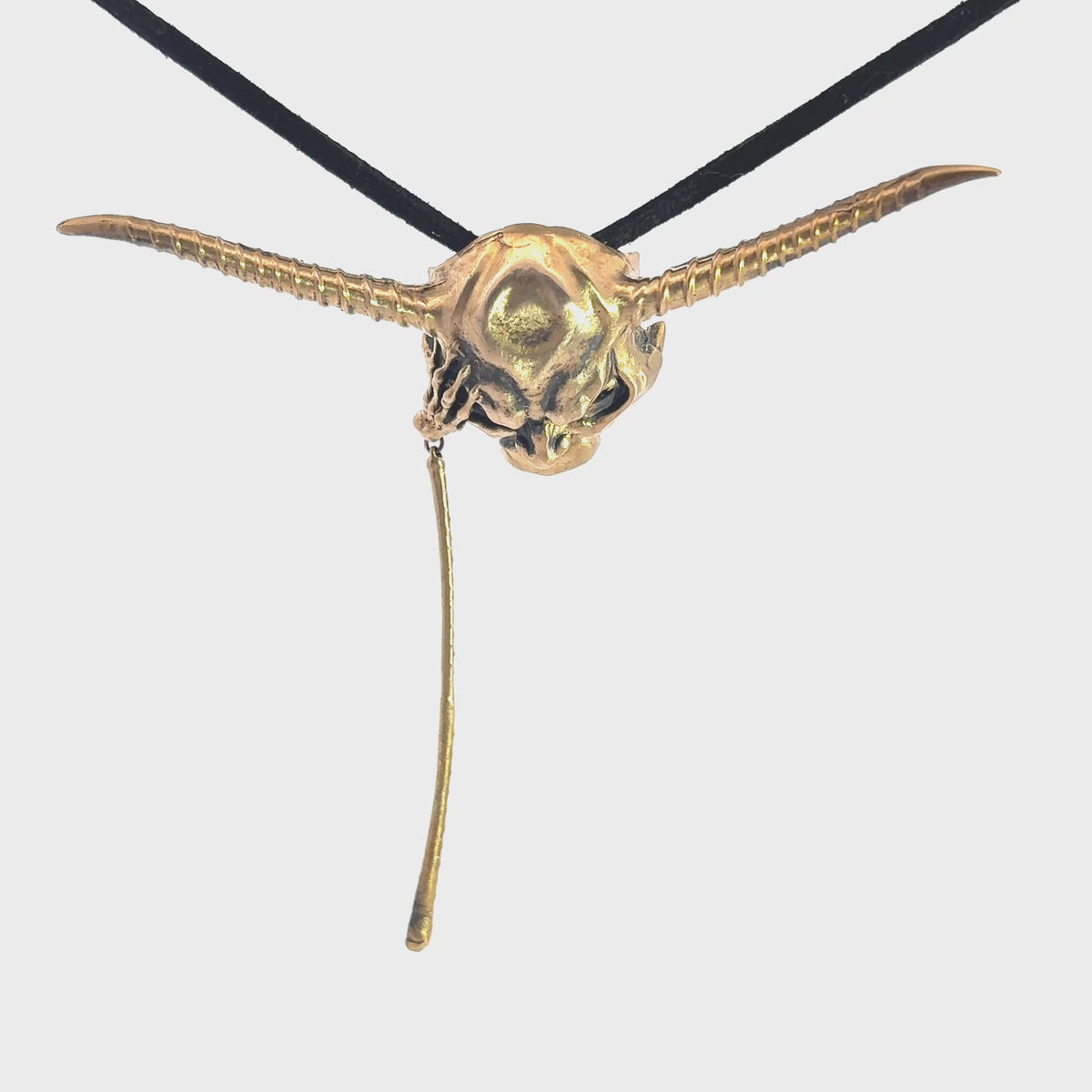 labyrinth-goblin-king-mask-bronze-cord-necklace-video