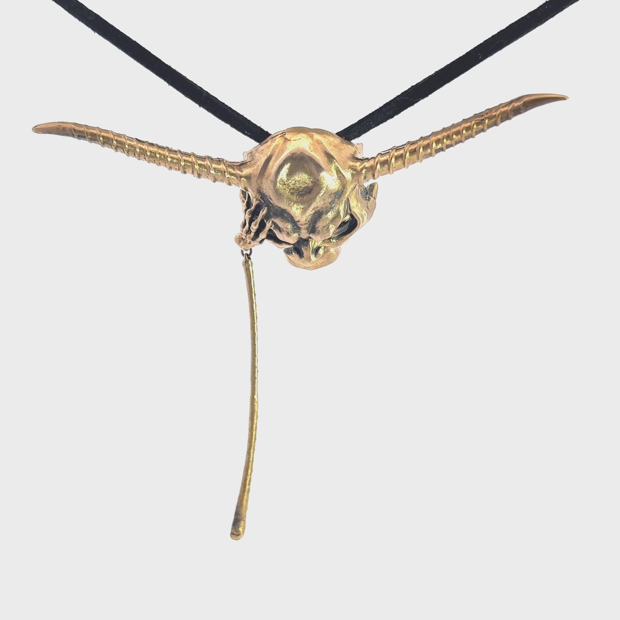 labyrinth-goblin-king-mask-bronze-cord-necklace-video